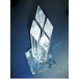 onde encontrar troféu lapidado em acrílico na Saúde onde encontrar troféu lapidado em acrílico na Saúde