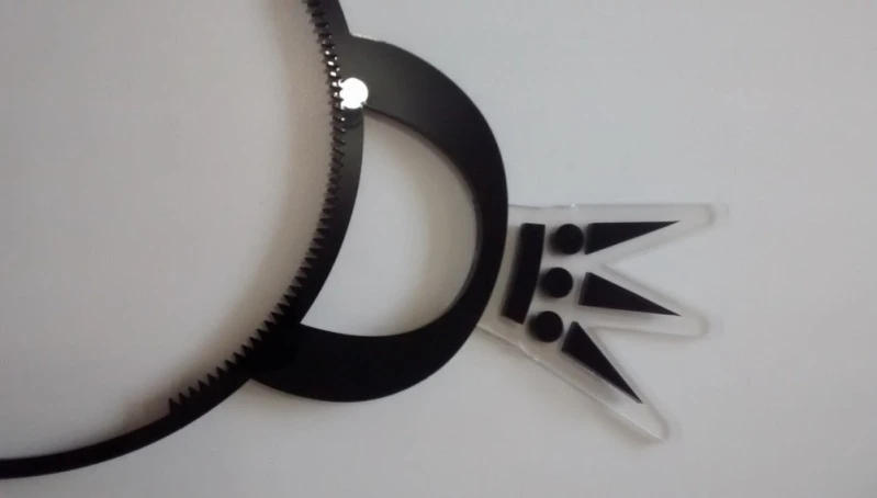 Medalha em acrílico com fita na Bela Vista Medalha em acrílico com fita na Bela Vista